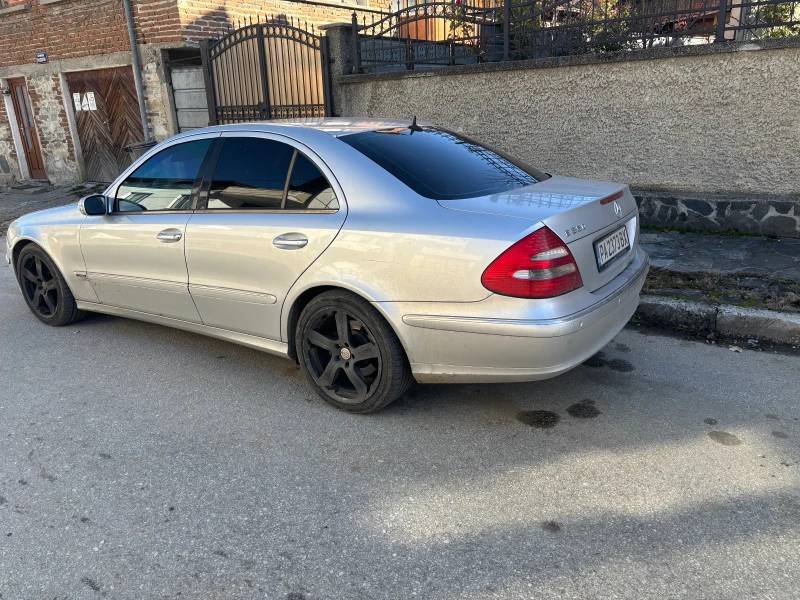 Mercedes-Benz E 350 e350 4matic