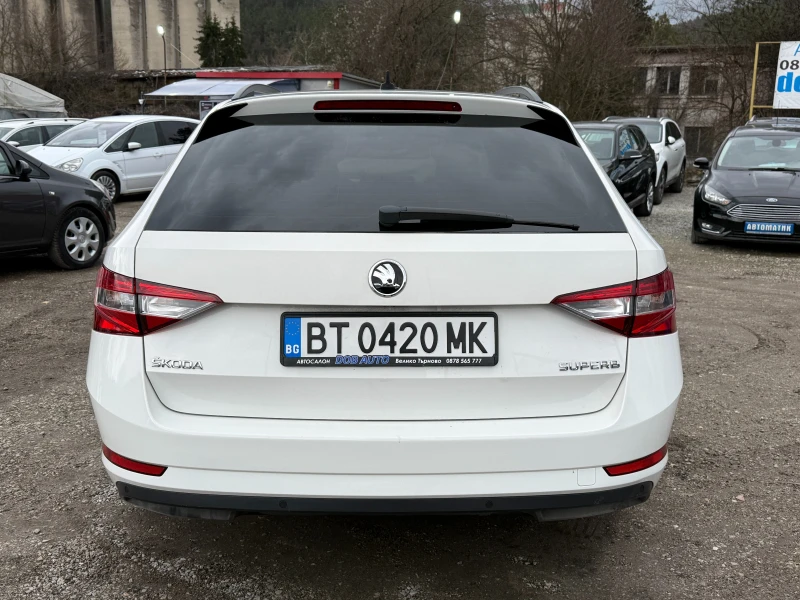 Skoda Superb 1.6TDI-кожа-парктроник-ел пакет-всичко платено, снимка 5 - Автомобили и джипове - 53517794