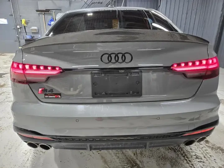 Audi S4 MATRIX* 360КАМЕРА* LANE* ASSIST* , снимка 8 - Автомобили и джипове - 54445497