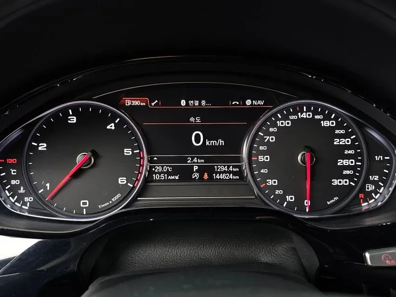 Audi A8 3.0 TDI Quattro, снимка 8 - Автомобили и джипове - 55097962