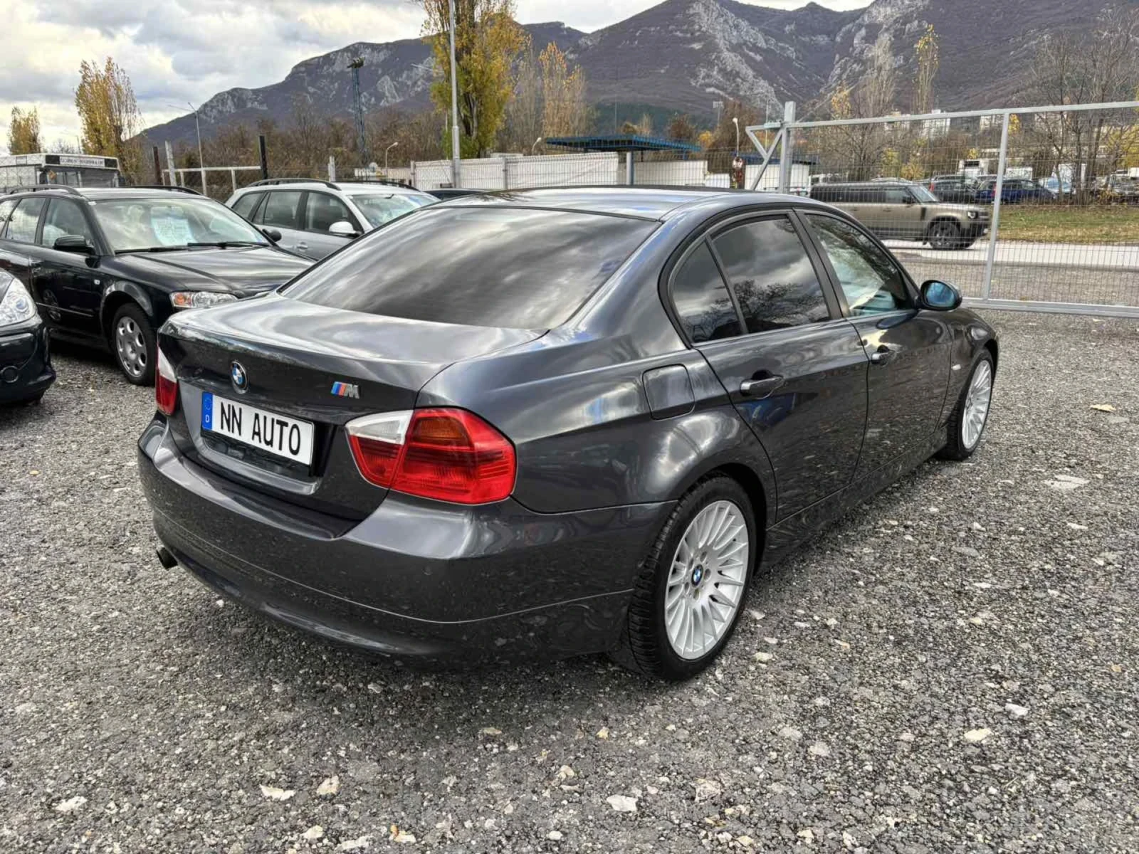 BMW 320 2.0D/ 150kc - изображение 7