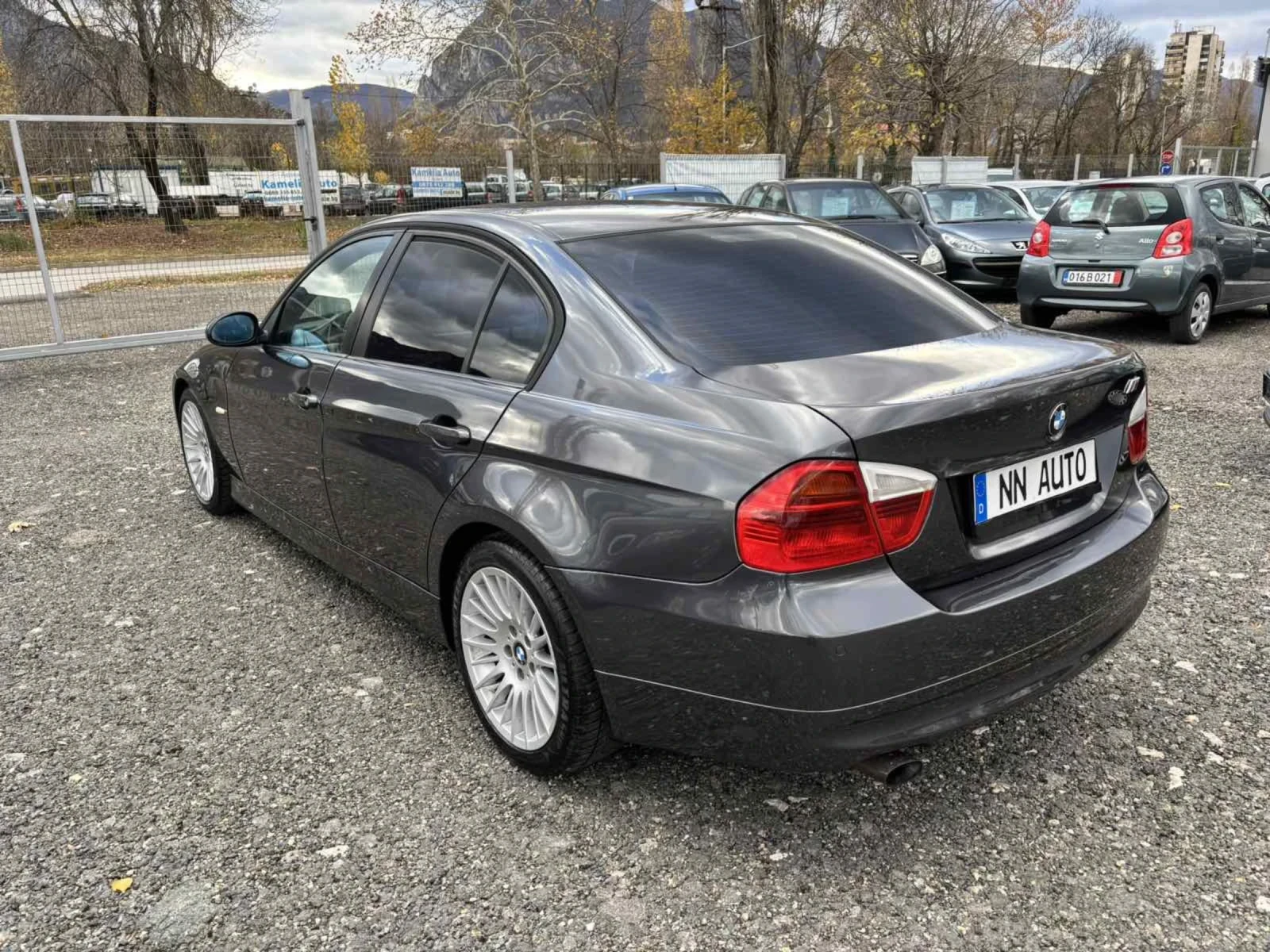 BMW 320 2.0D/ 150kc - изображение 8