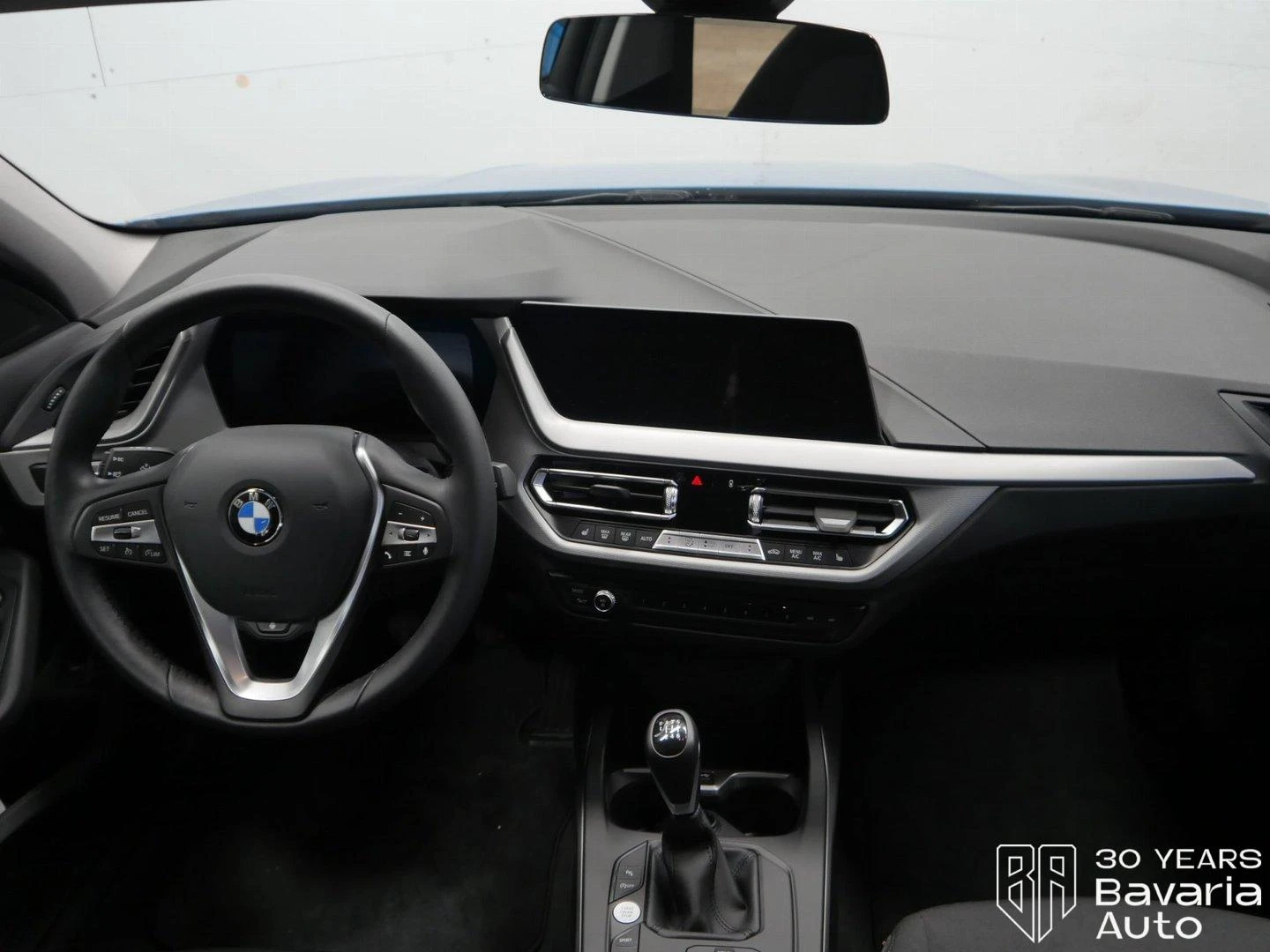 BMW 118  i Advantage - изображение 6