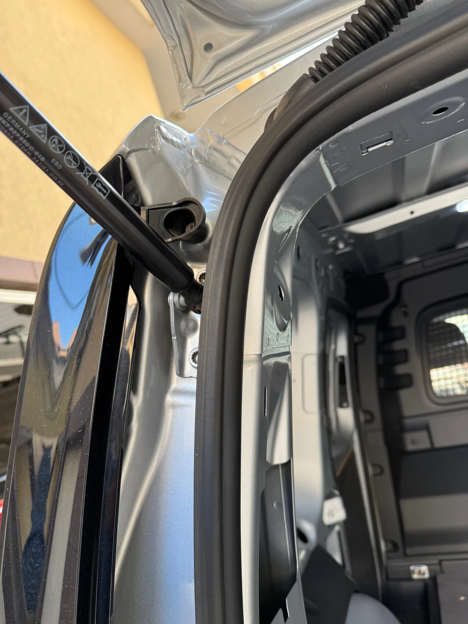 VW Caddy 2.0 TDI, DSG 7 | Mobile.bg   13