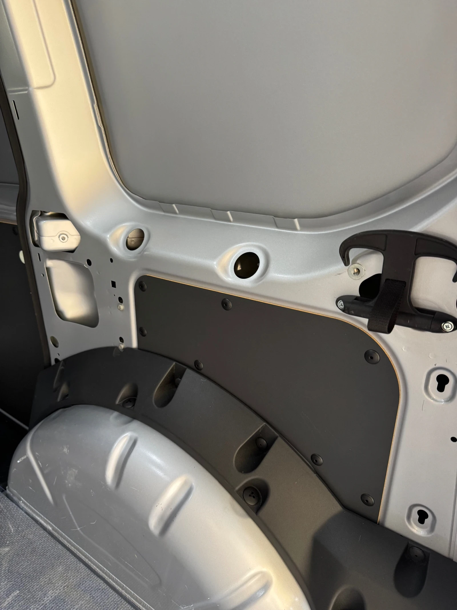 VW Caddy 2.0 TDI, DSG 7 | Mobile.bg   16