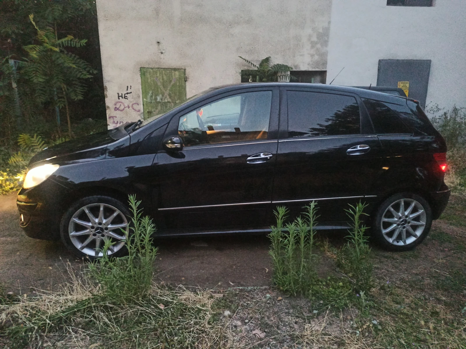 Mercedes-Benz B 170  - изображение 10