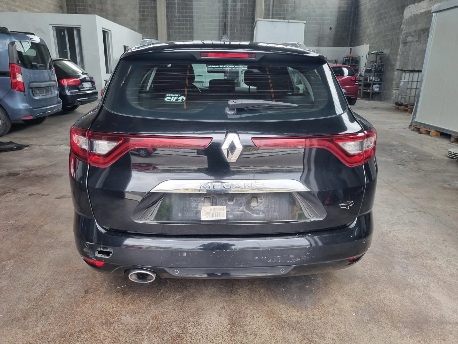 Renault Megane 1.5DCI Avtomat - изображение 9