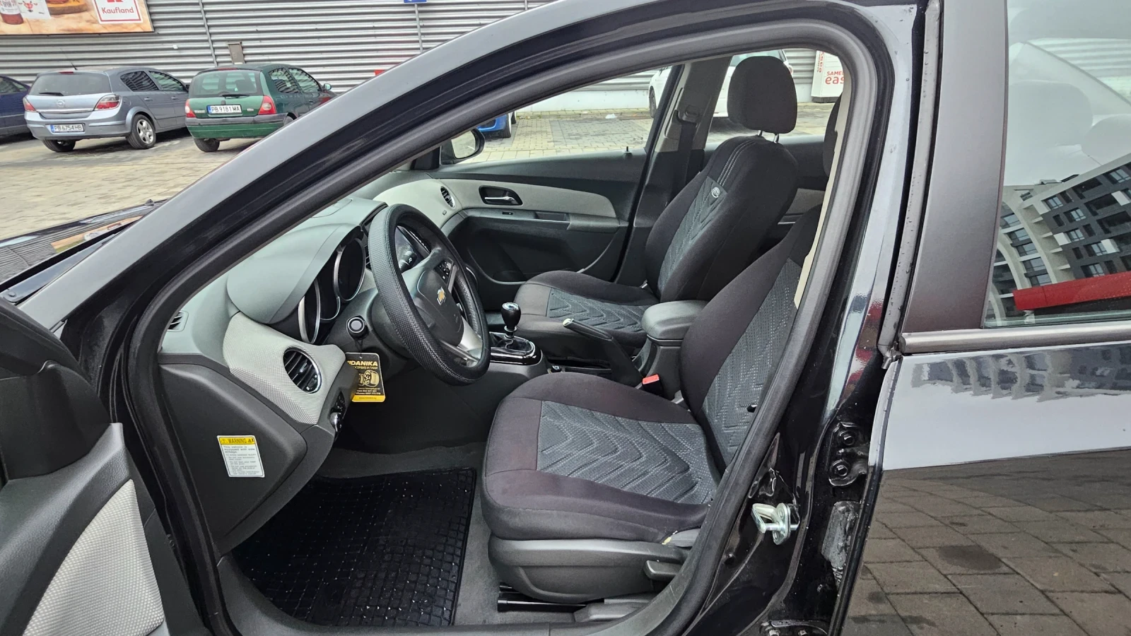 Chevrolet Cruze 1.6  | Mobile.bg   9