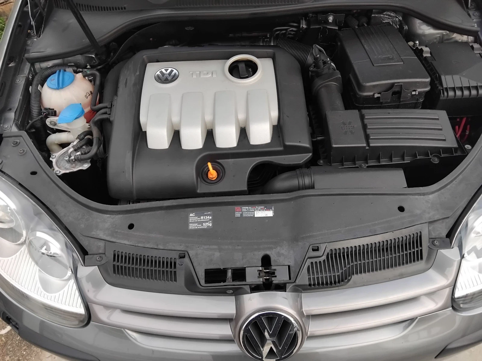 VW Golf 1.9TDI.105k.6скр.+ КЛИМА. ДИЗЕЛ , снимка 17 - Автомобили и джипове - 53710969