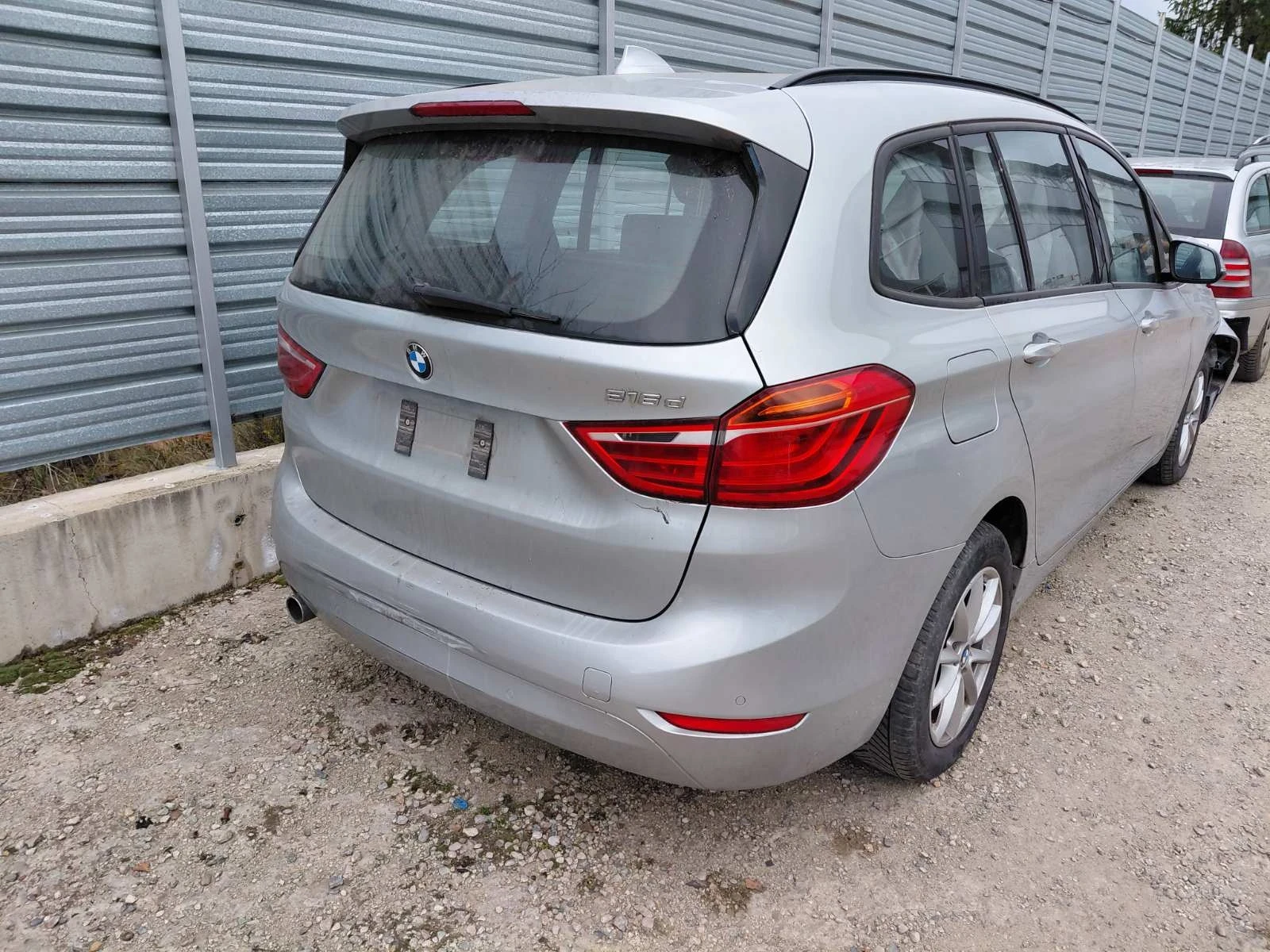 BMW 2 Gran Tourer 1.5dizel 116ks 2016god - B37C15A, снимка 4 - Автомобили и джипове - 53808213