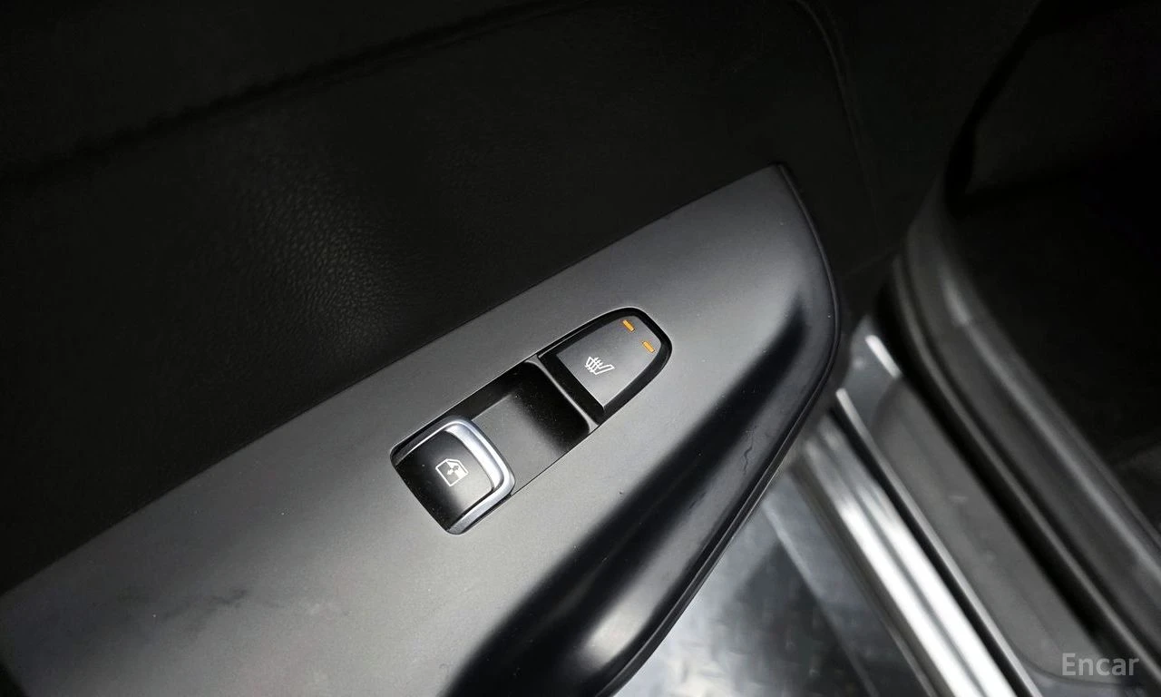 Kia K5 1.6 Turbo* DISTRONIC* ПОДГРЕВ* ОБДУХВАНЕ* КАМЕРА* , снимка 15 - Автомобили и джипове - 54884713