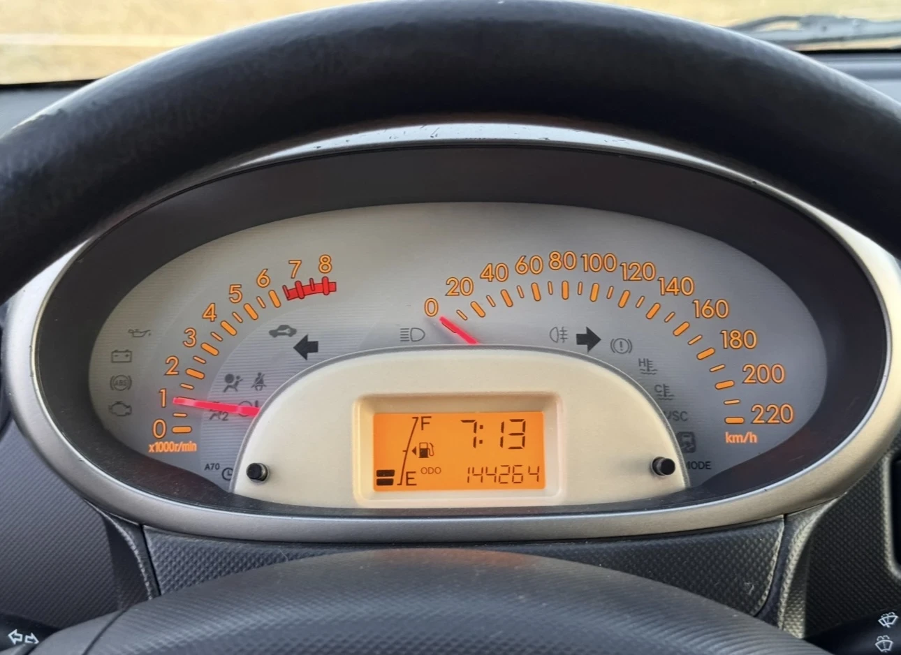 Subaru Justy 1.0i / Фабрична ГАЗ, снимка 7 - Автомобили и джипове - 54966249