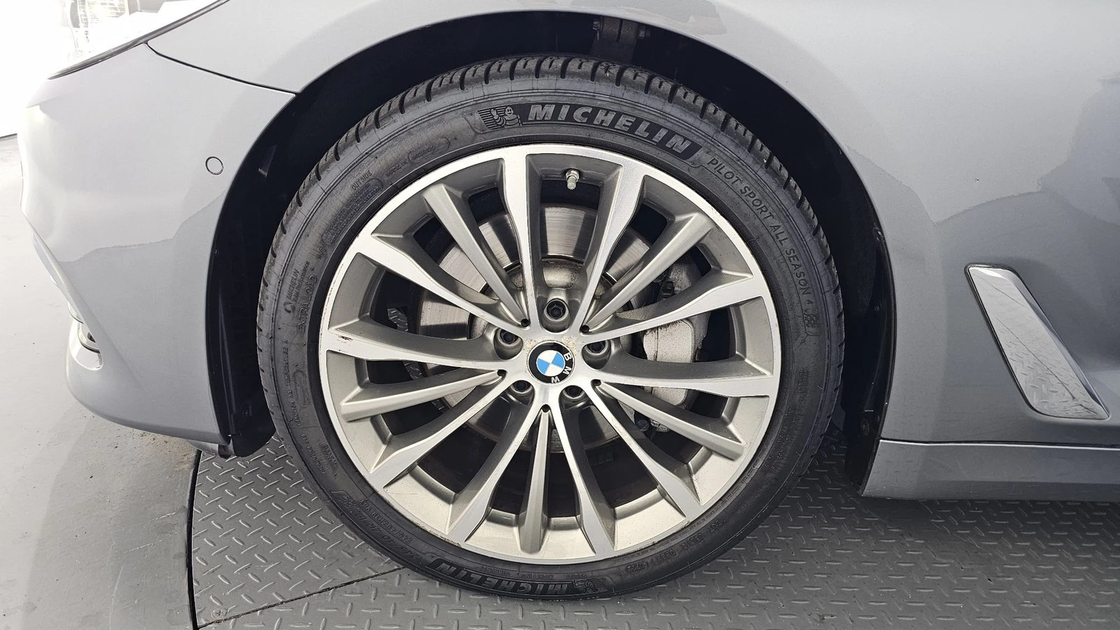 BMW 540 ЛЮК* HUD* 360* ПОДГРЕВ ВОЛАН* КРАЙНА ЦЕНА, снимка 5 - Автомобили и джипове - 55344721