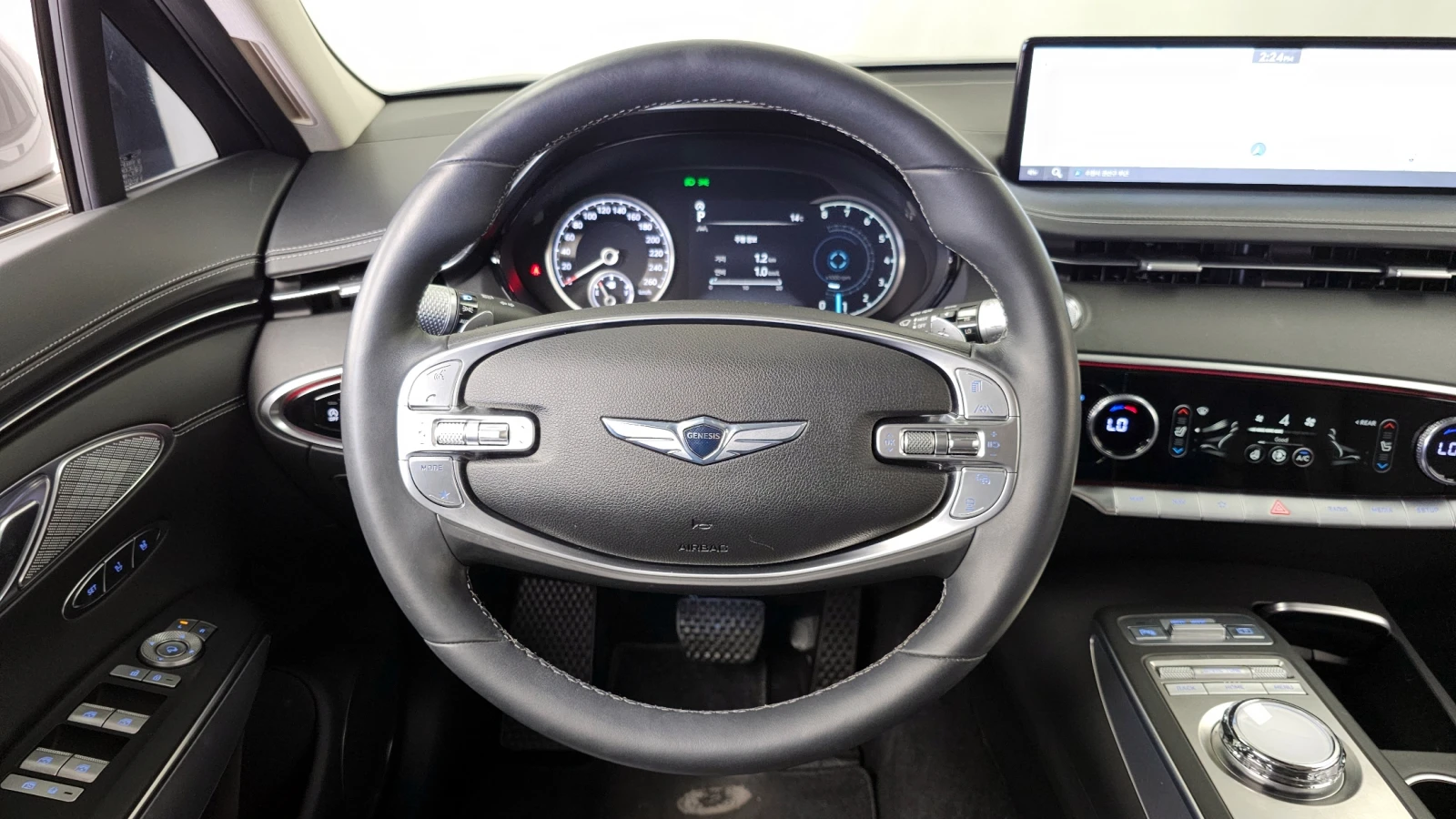 Genesis GV70 2.5* BLIND SPOT* ЕЛ. БАГАЖНИК* КРАЙНА ЦЕНА, снимка 13 - Автомобили и джипове - 55496100