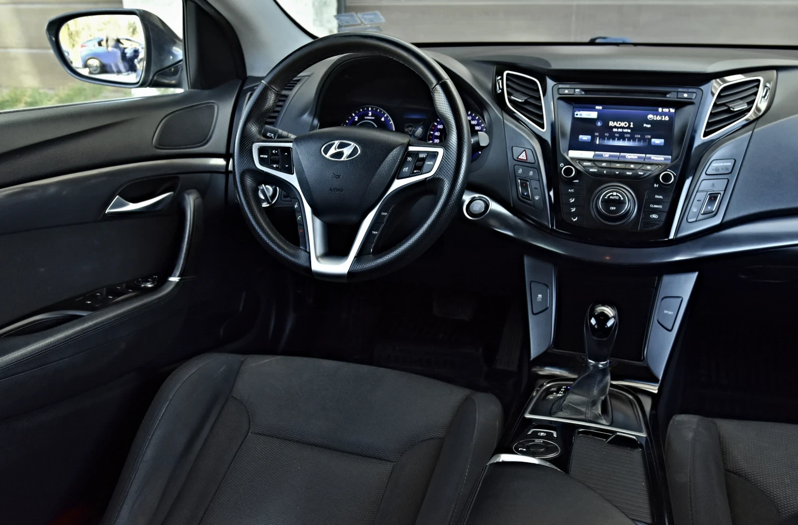 Hyundai I40 1.7, снимка 8 - Автомобили и джипове - 56153979