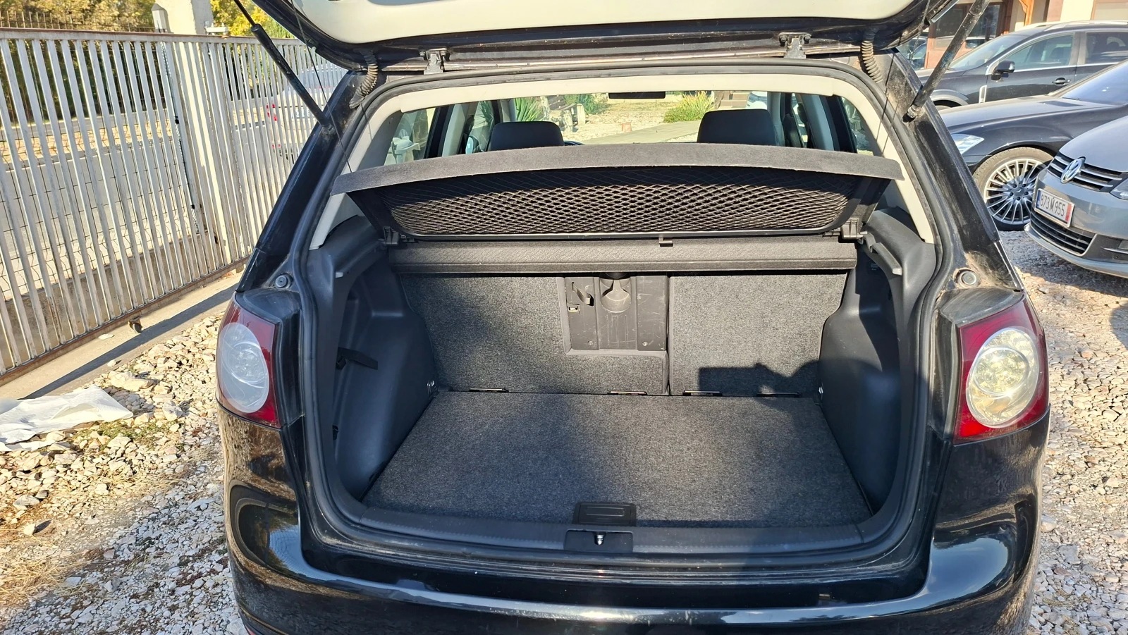 VW Golf Plus 1.4i, снимка 13 - Автомобили и джипове - 56426430