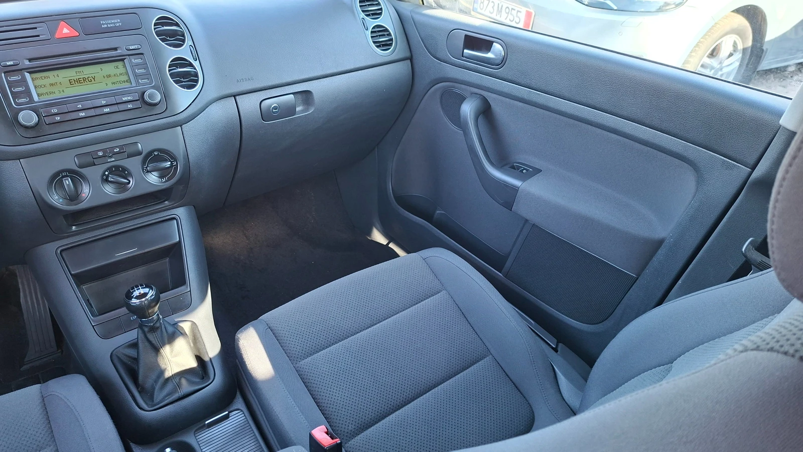 VW Golf Plus 1.4i, снимка 10 - Автомобили и джипове - 56426430