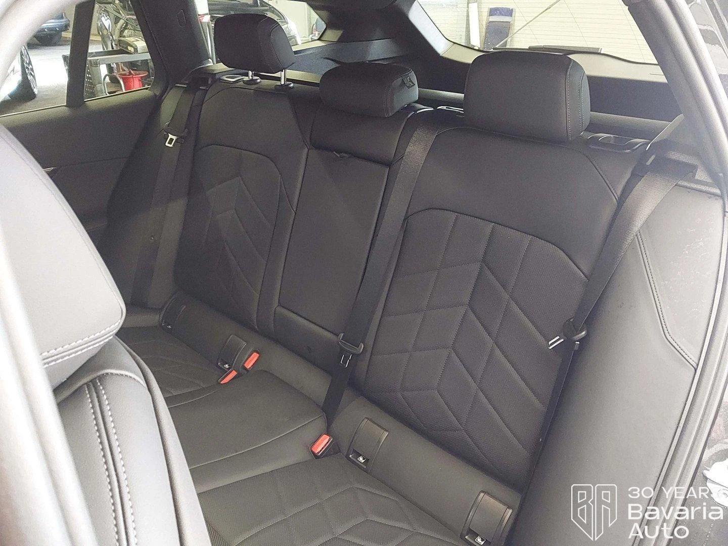 BMW 520 d Touring Steptronic, снимка 8 - Автомобили и джипове - 56598618
