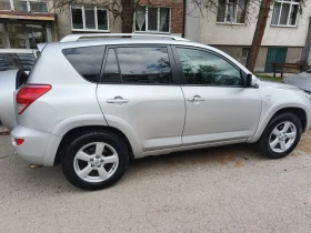 Toyota Rav4 2.2 D-Cat, снимка 15