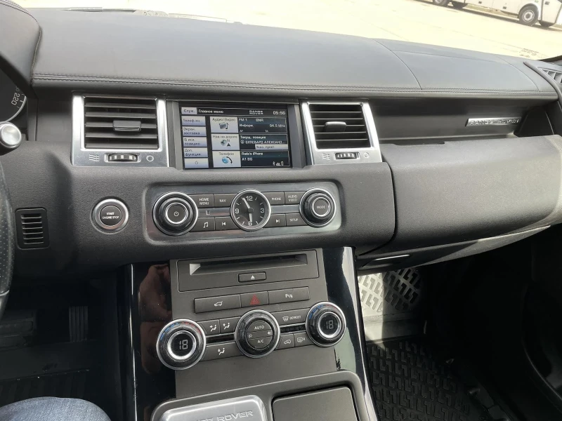 Land Rover Range Rover Sport, снимка 8 - Автомобили и джипове - 49469043