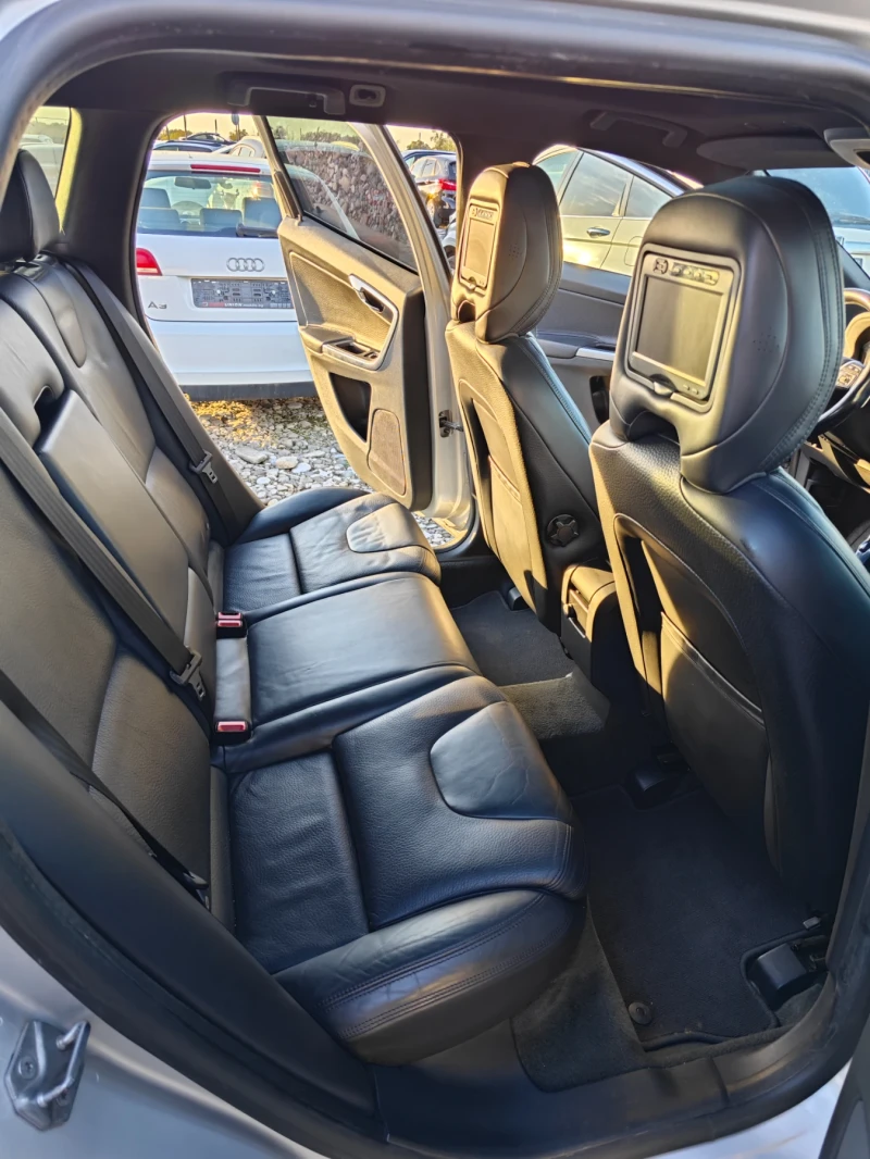 Volvo XC60, снимка 7 - Автомобили и джипове - 52269728