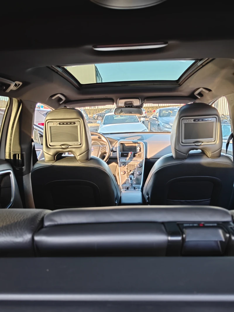 Volvo XC60, снимка 6 - Автомобили и джипове - 52269728