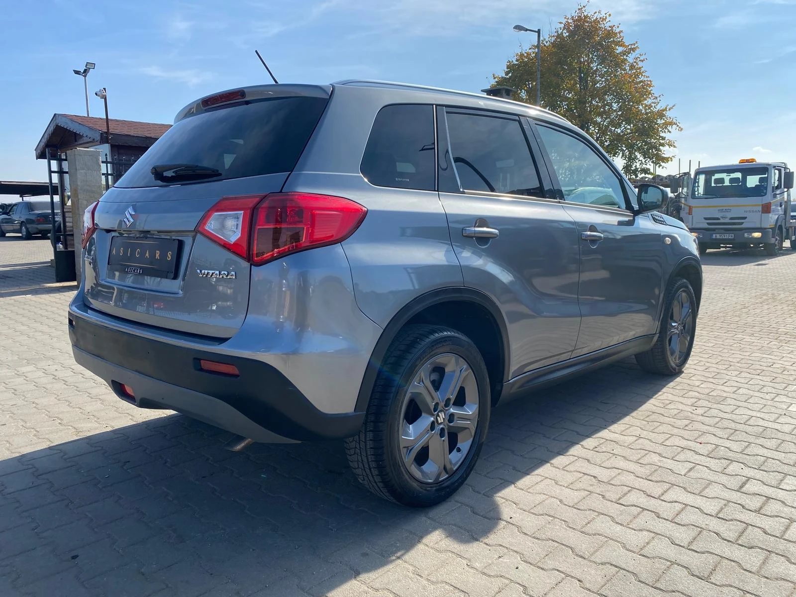 Suzuki Vitara 1.6D EURO 6B - изображение 5