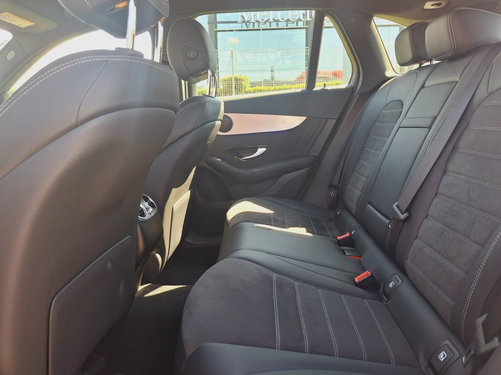 Mercedes-Benz GLC 300 de 4MATIC - изображение 7