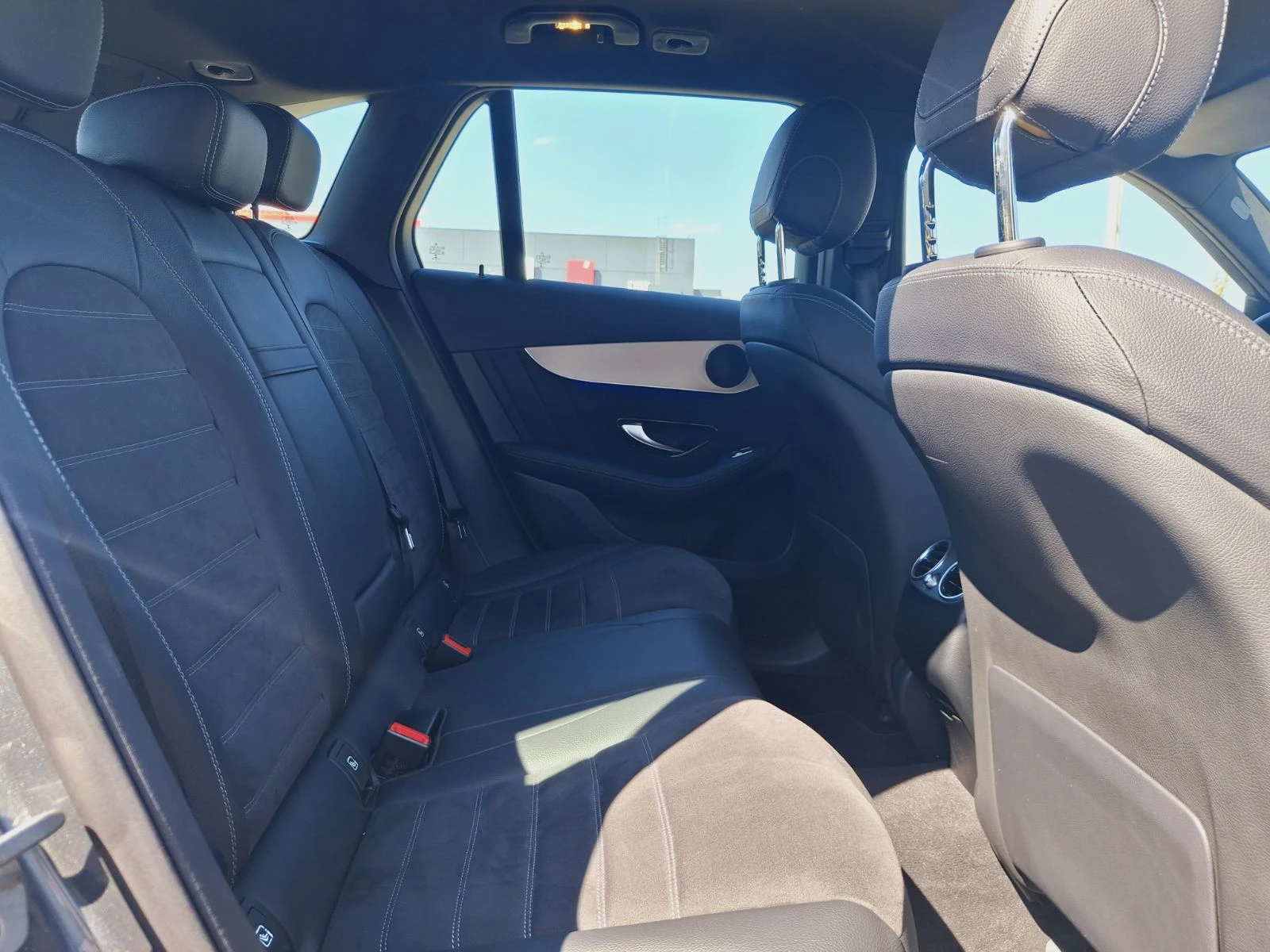 Mercedes-Benz GLC 300 de 4MATIC - изображение 9