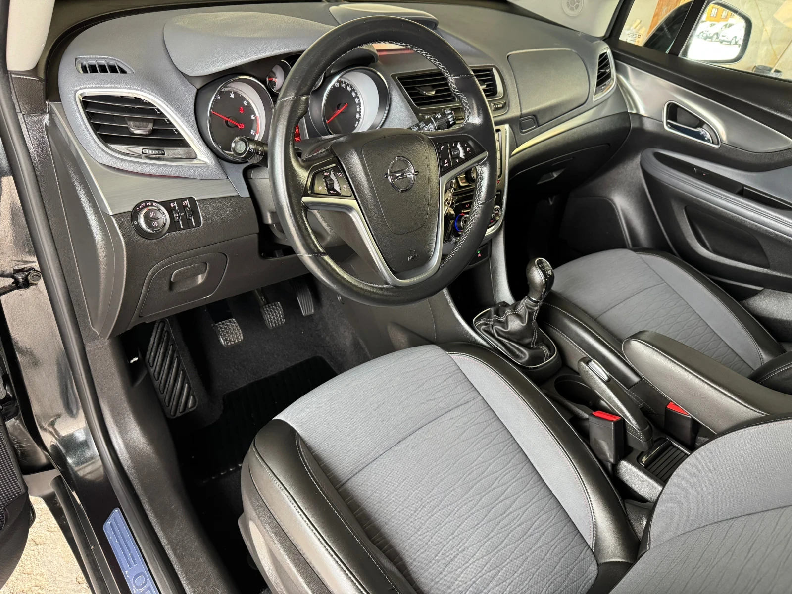Opel Mokka 1.6 CDTI* Cosmo* EURO 6* КОЖА - изображение 9