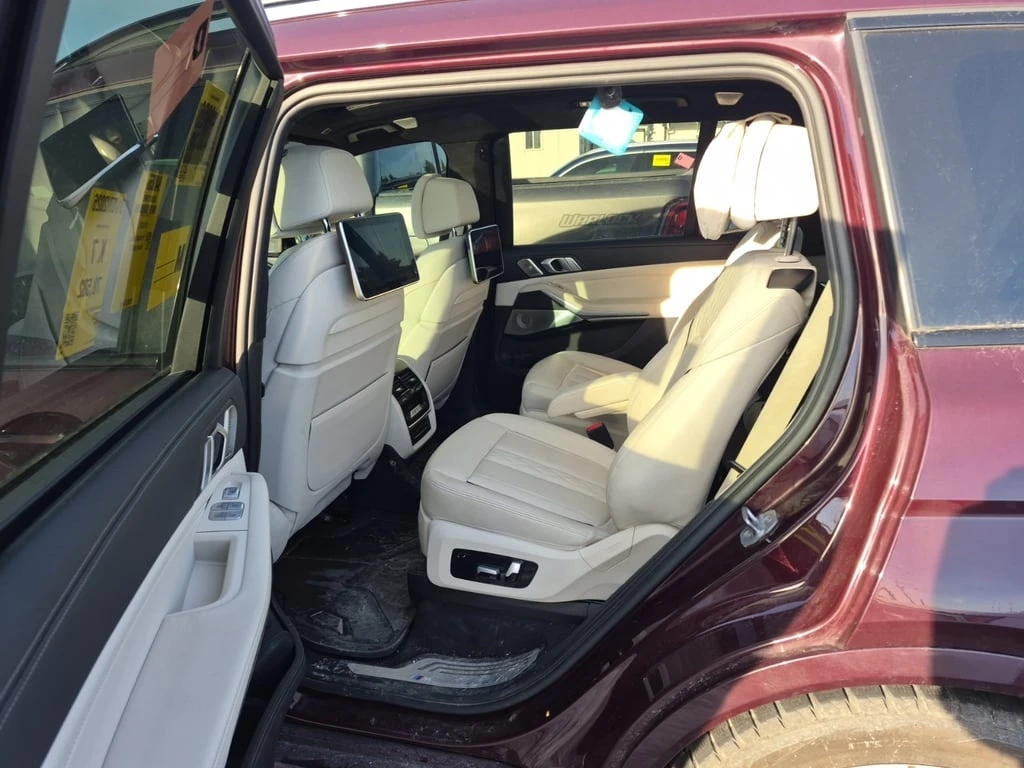 BMW X7 * M50I * CARFAX * ���� �� �� | Mobile.bg � ����������� 12