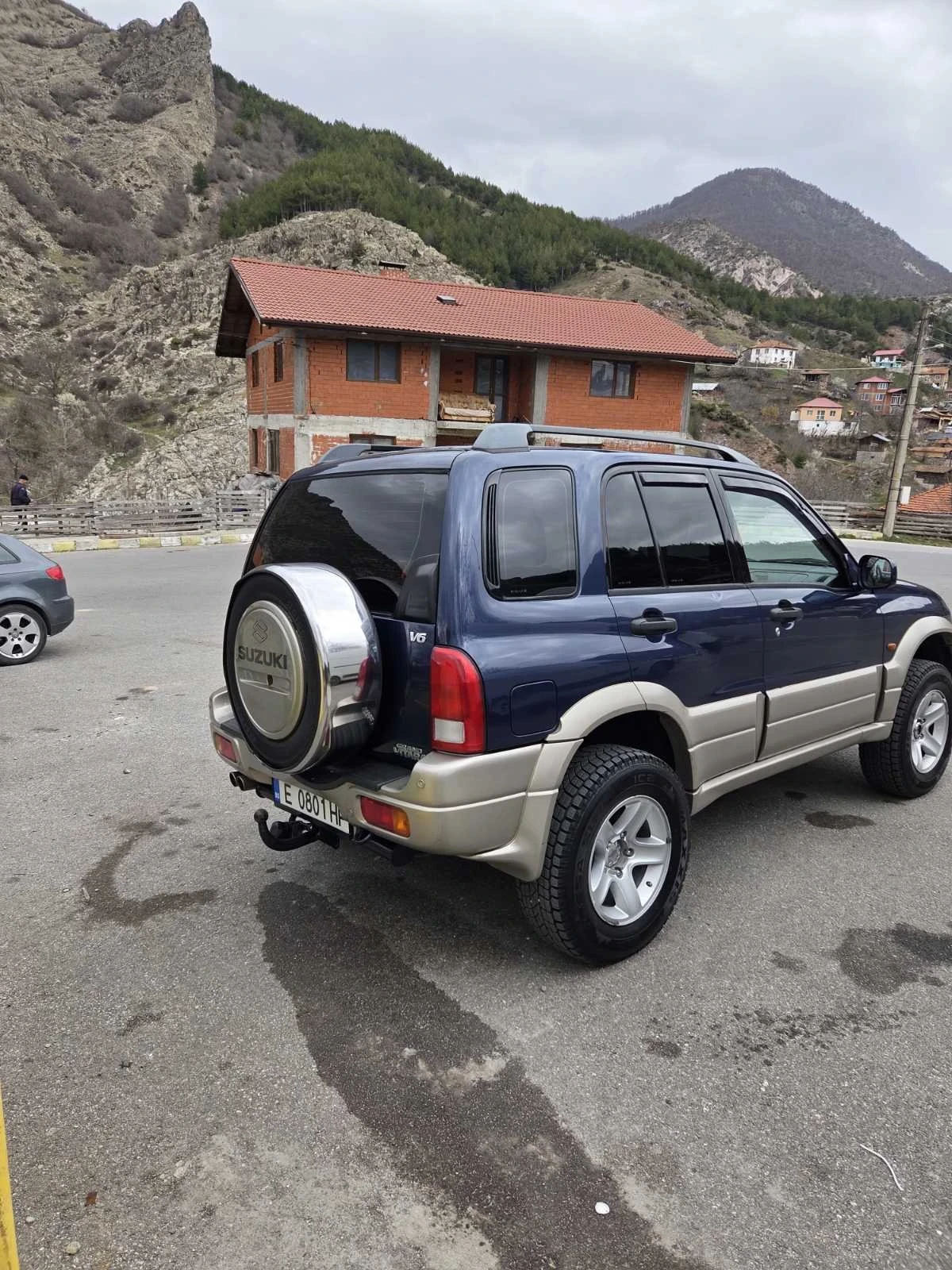 Suzuki Grand vitara 2.5 V6, снимка 5 - Автомобили и джипове - 53963495