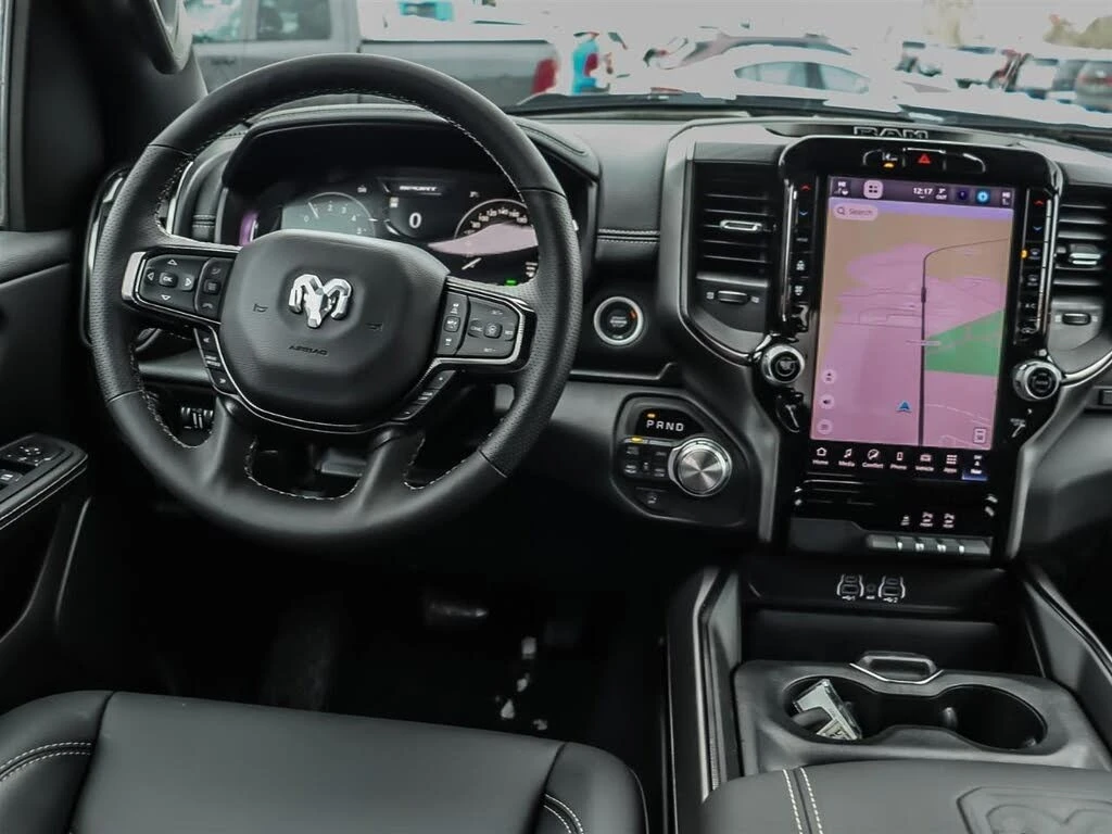 Dodge RAM 1500 Sport Crew Cab 4WD* АвтоКредит* (ЦЕНА ДО БГ)* , снимка 12 - Автомобили и джипове - 54013890