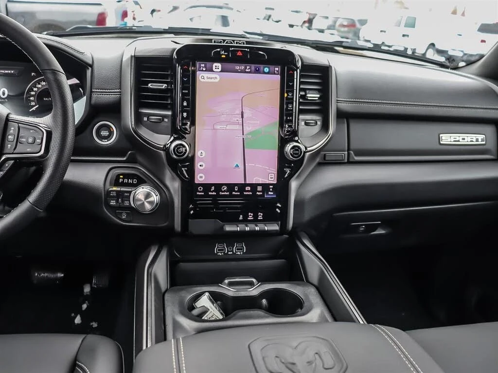 Dodge RAM 1500 Sport Crew Cab 4WD* АвтоКредит* (ЦЕНА ДО БГ)* , снимка 13 - Автомобили и джипове - 54013890