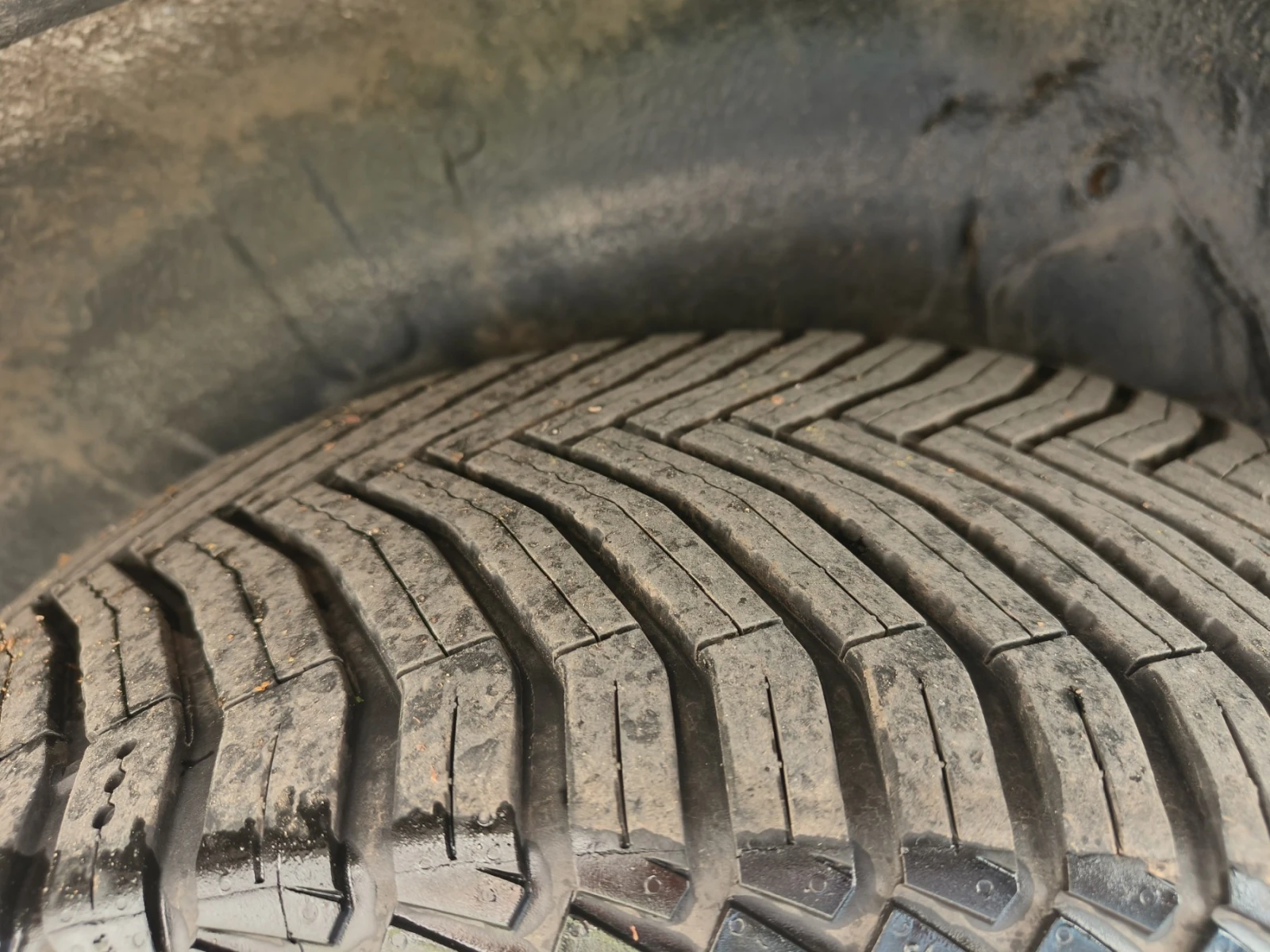 Toyota Rav4 2.2 D-Cat, снимка 17 - Автомобили и джипове - 54296905