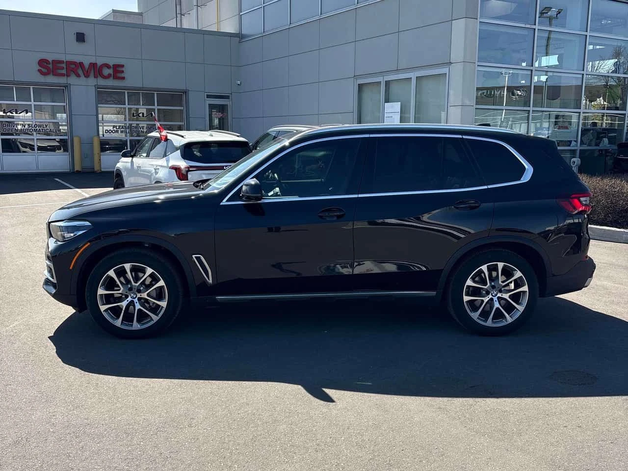 BMW X5 * xDrive40i * 360 * HUD * PANO, снимка 15 - Автомобили и джипове - 54340561