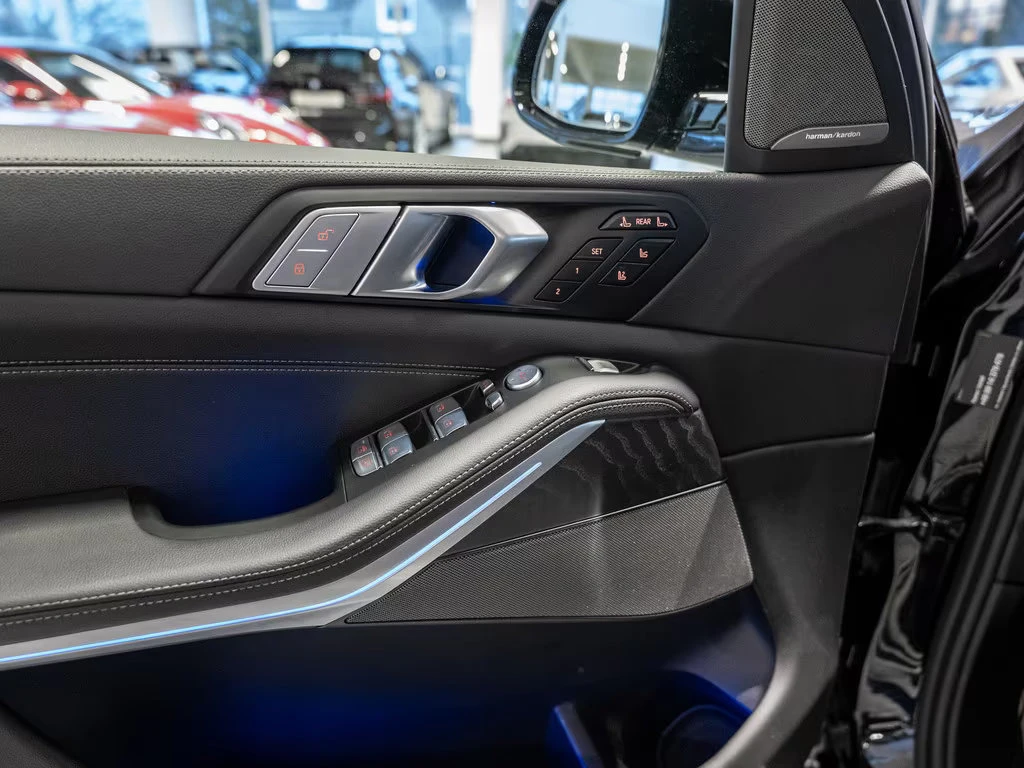 BMW X7 40d/340HP/M-SPORT/HUD/360/PANO/MASS/LASER/412z | Mobile.bg � ����������� 15