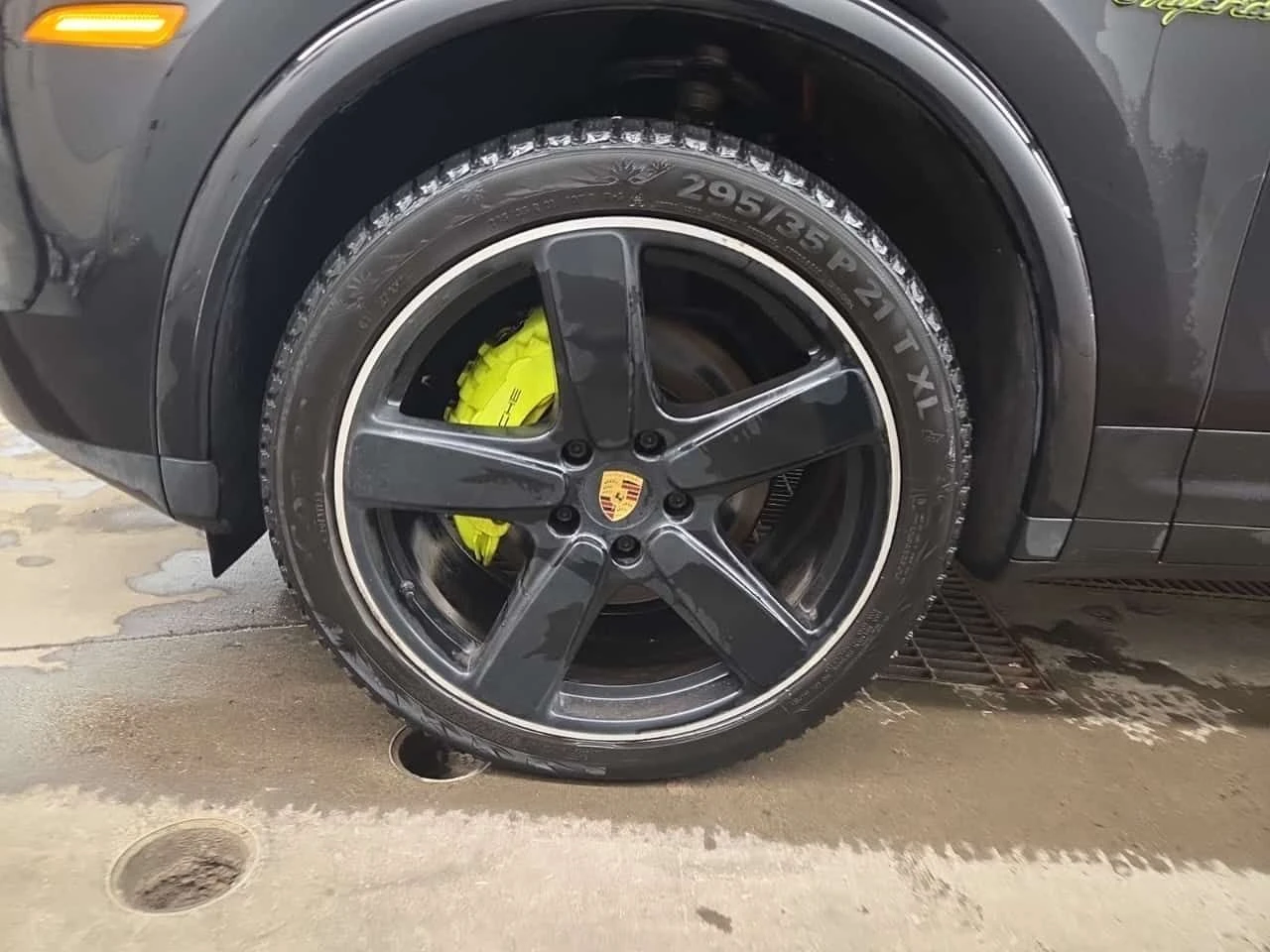 Porsche Cayenne * S E-HYBRID * CARFAX * , снимка 6 - Автомобили и джипове - 54560189