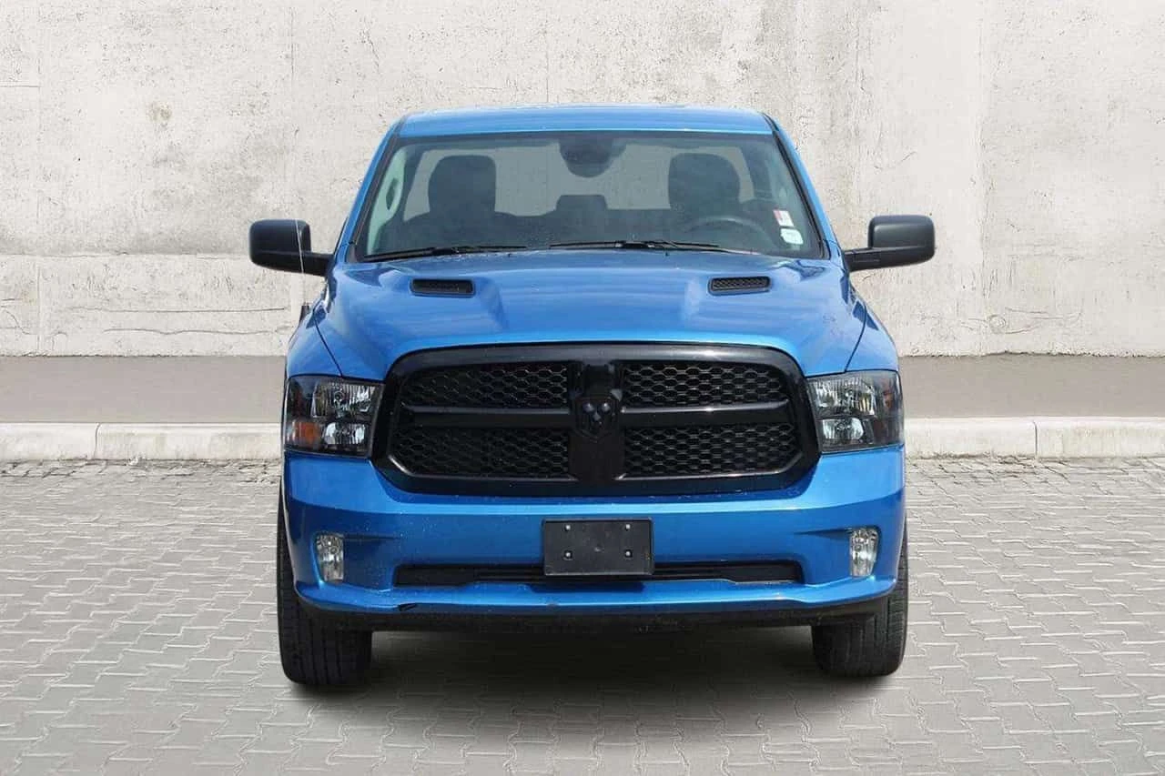 Dodge RAM 1500 * Classic Tradesman Crew Cab 4x4 | BedCover| Siriu, снимка 2 - Автомобили и джипове - 54805254