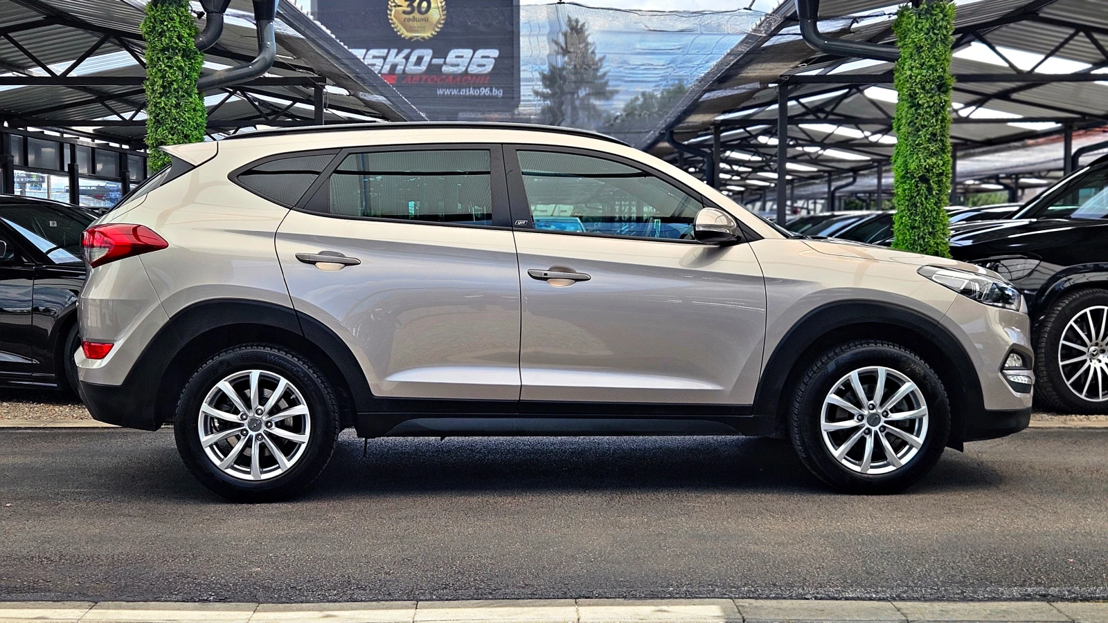 Hyundai Tucson GO!/CAMERA/CAR PLAY/LINE ASSYST/KEYLESS GO/LIZING, снимка 4 - Автомобили и джипове - 54823105