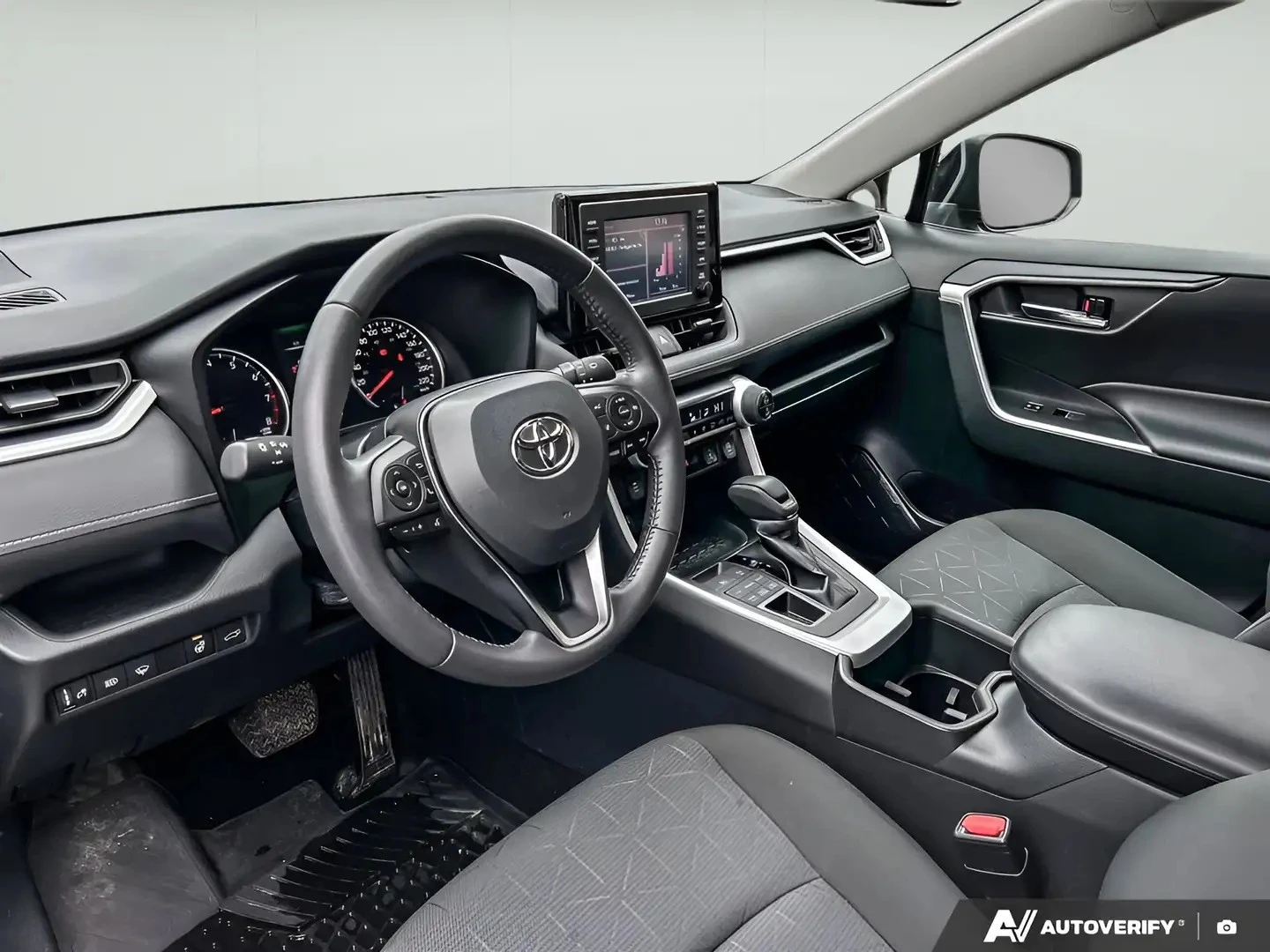 Toyota Rav4 XLE ЦЕНА ДО БЪЛГАРИЯ РЕГИСТРАЦИЯ & АВТОКРЕДИТ, снимка 6 - Автомобили и джипове - 55187256
