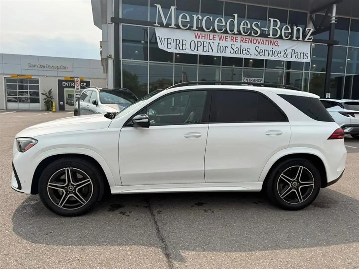 Mercedes-Benz GLE 350 AMG PKG ЦЕНА ДО БЪЛГАРИЯ АВТОКРЕДИТ, снимка 3 - Автомобили и джипове - 55504181