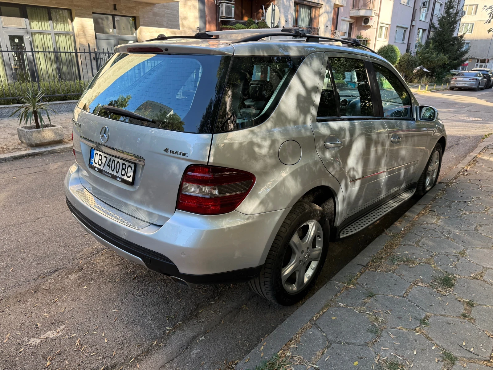 Mercedes-Benz ML 320 OFF-ROAD PRO   LOW RANGE   AIRMATIC, снимка 5 - Автомобили и джипове - 55682390