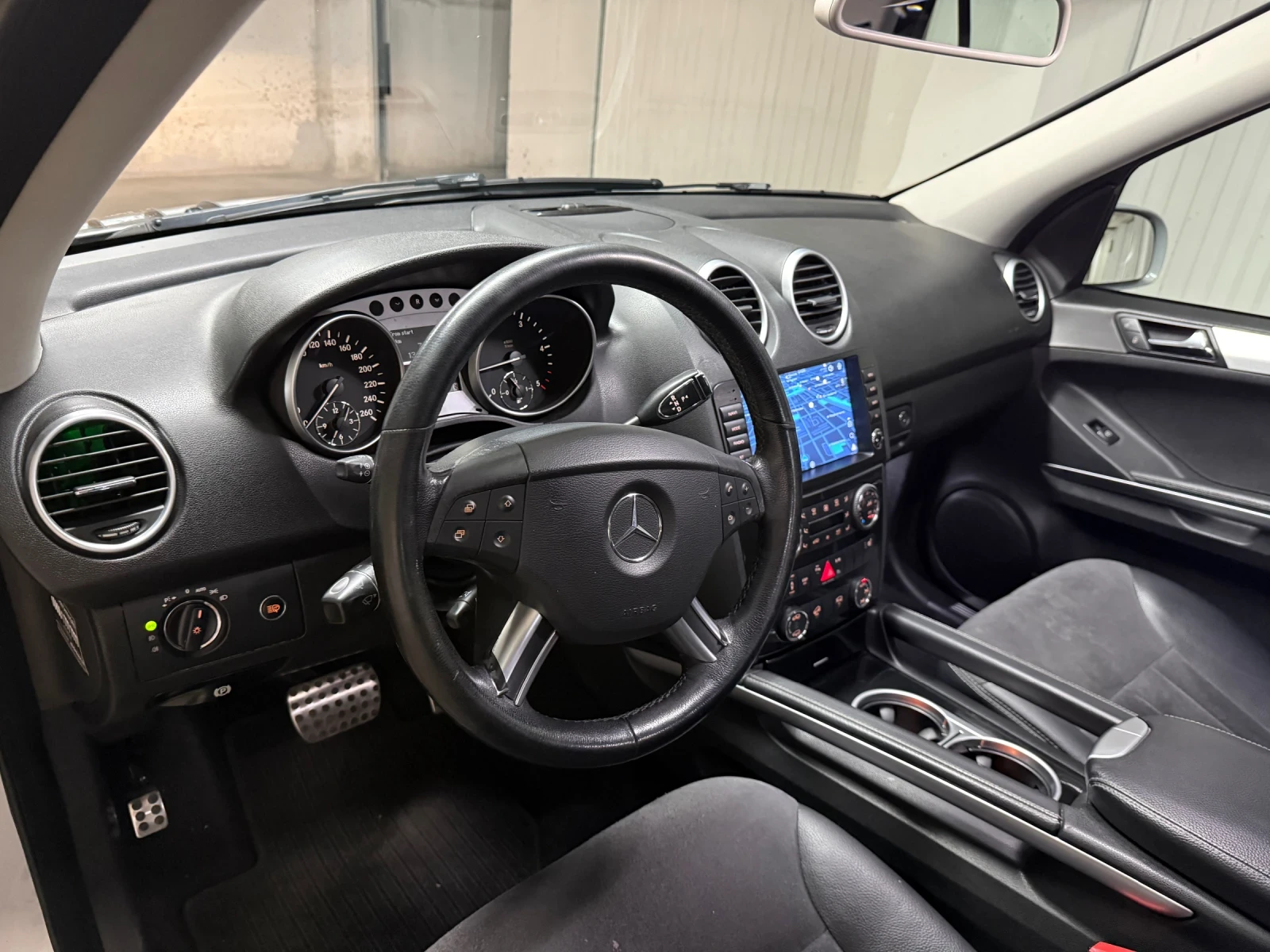 Mercedes-Benz ML 320 OFF-ROAD PRO   LOW RANGE   AIRMATIC, снимка 9 - Автомобили и джипове - 55682390