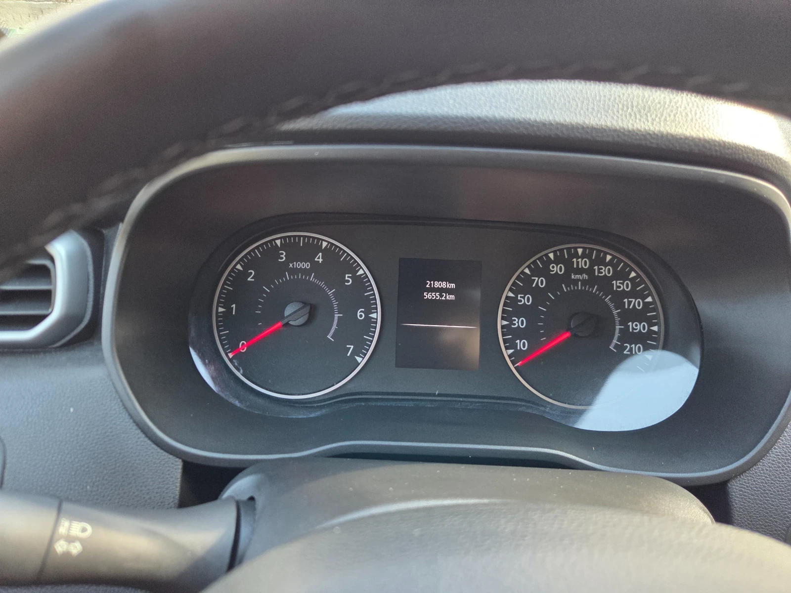 Dacia Duster, снимка 7 - Автомобили и джипове - 56295757