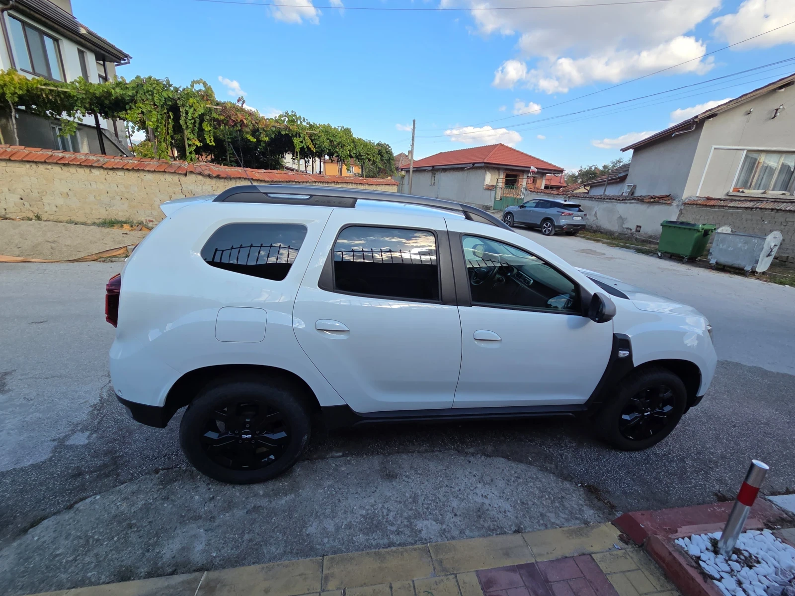 Dacia Duster, снимка 4 - Автомобили и джипове - 56295757