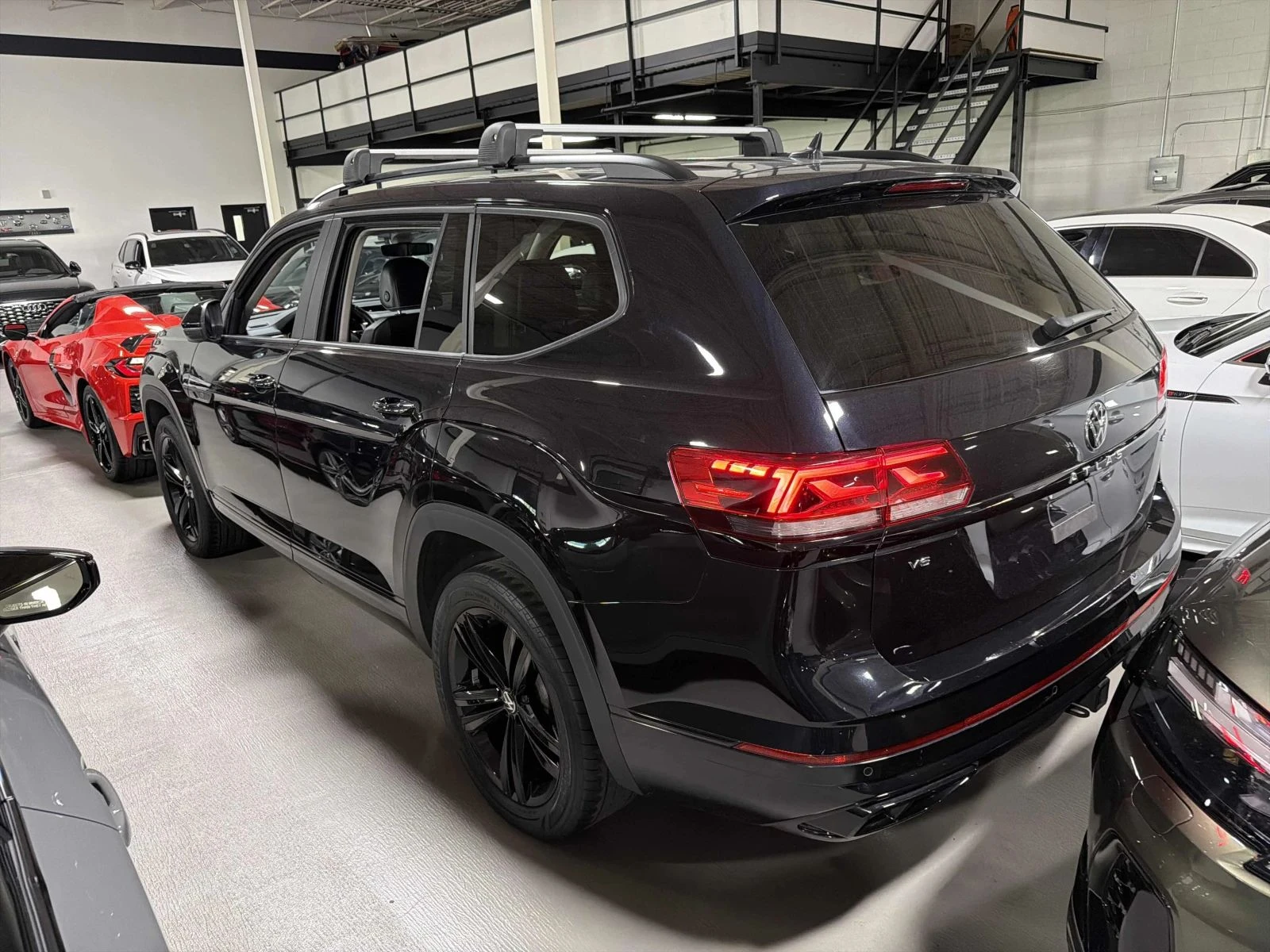 VW Atlas, снимка 4 - Автомобили и джипове - 56724710