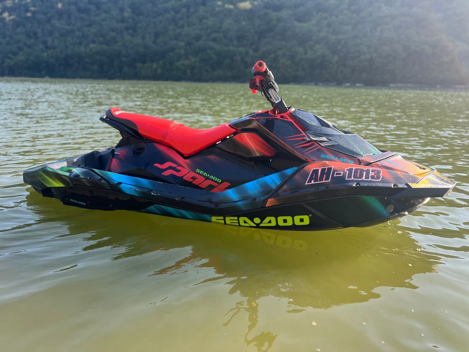 Джет Bombardier Sea Doo Trixx 3up - изображение 8