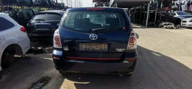 Toyota Corolla verso 2.2, снимка 2