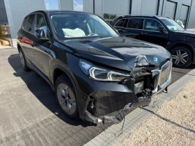 BMW iX1, снимка 10